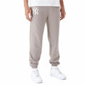 Lange Sporthose New Era League Essential New York Yankees Braun Herren